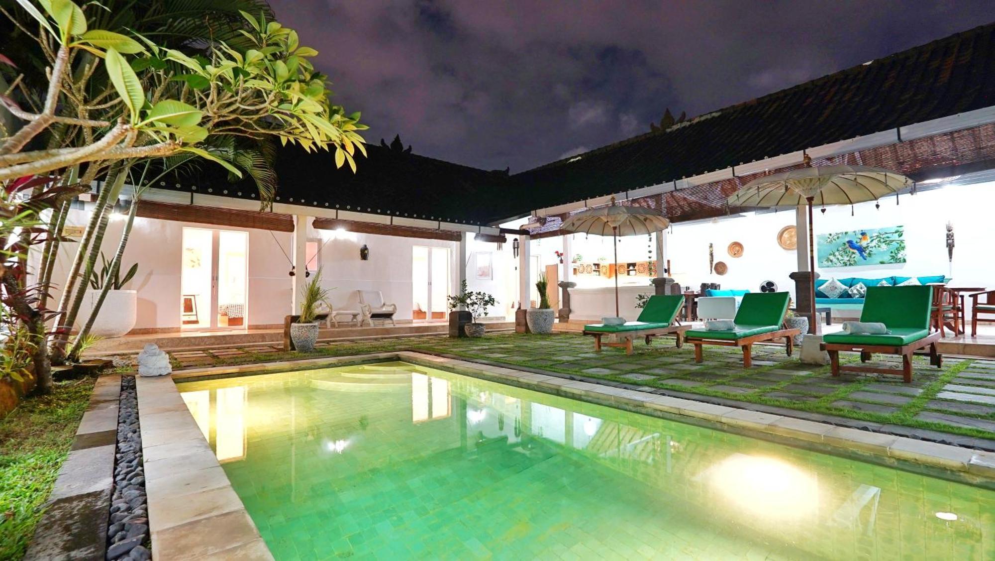 Villa Te Kawau Seminyak Exteriör bild